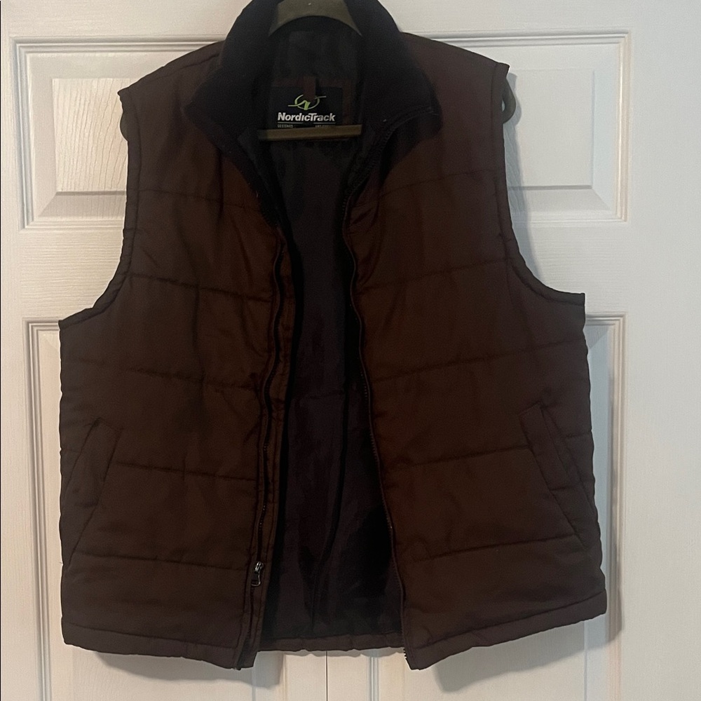 NordicTrack Men's Dark Brown Quilted Vest